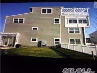 Primary Photo - 136 Compass Pl