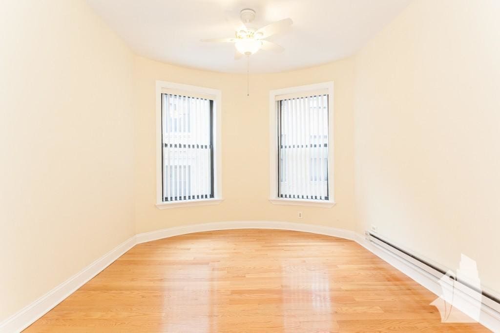 Primary Photo - 1220 N Dearborn St