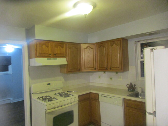 Building Photo - 28 N King Arthur Ct