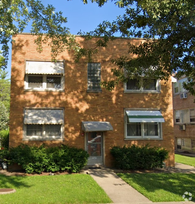 Building Photo - 8221 Keating Ave