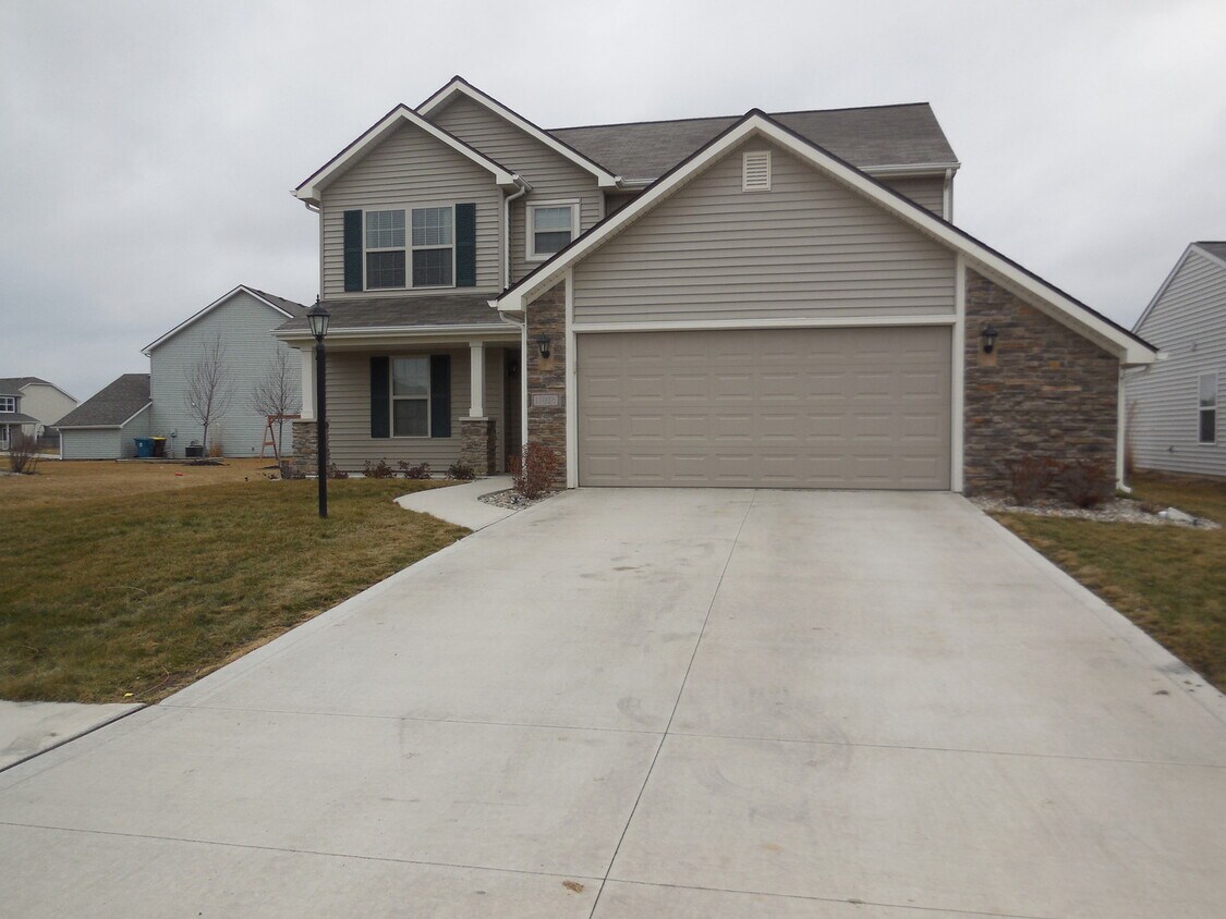13028 Cocoplum Ct, Fort Wayne, IN 46814 House Rental in Fort Wayne