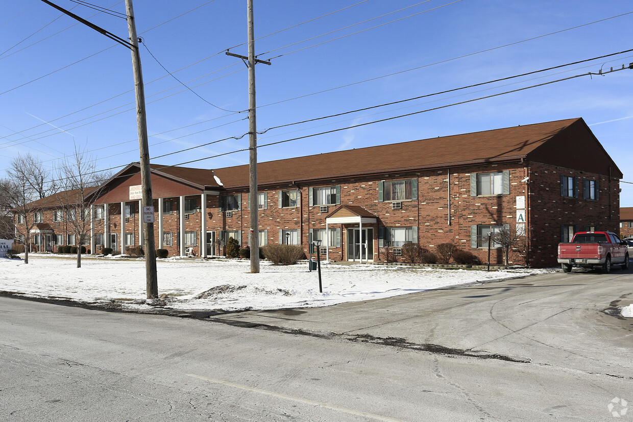 Foto del edificio - Lakeshore Colonial Apartments