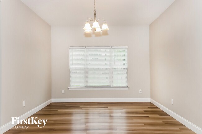 Building Photo - 105 Windstone Dr