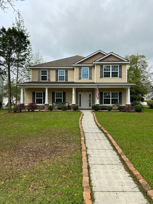 Foto del edificio - 56 Osgood Ln