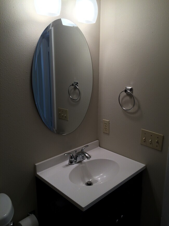 Foto del edificio - 9214 Cliffvale Street