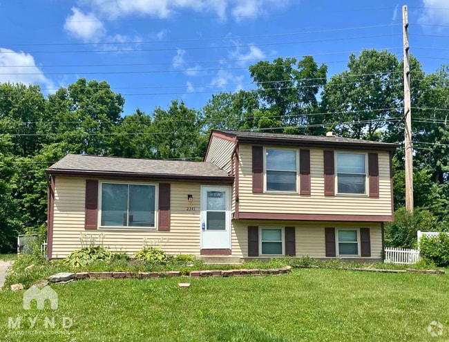 Building Photo - 2341 Topaz Dr