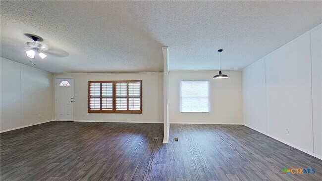 Foto del edificio - 100 Co Rd 194