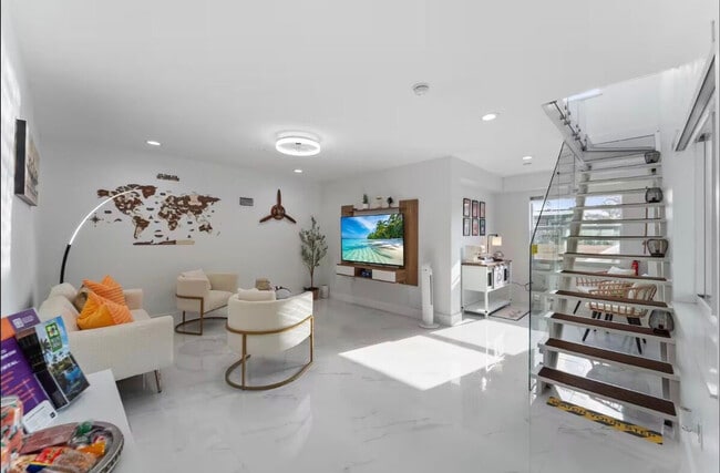 Foto del edificio - 970 Plover Ave