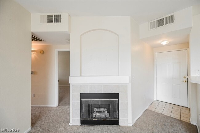 Building Photo - 7107 S Durango Dr