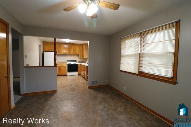 Foto del edificio - 3 br, 1.5 bath House - 631 Trail Ridge Road