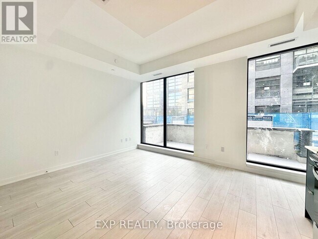 Photo du bâtiment - 1612 Charles St
