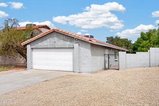 Building Photo - 4902 W Crocus Dr