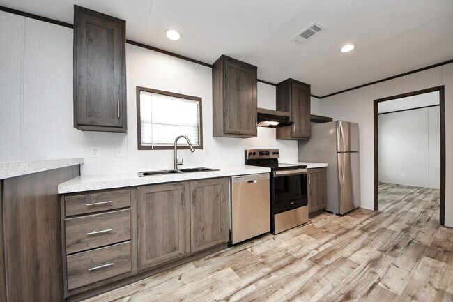 Foto del edificio - 1556 Brown Rd