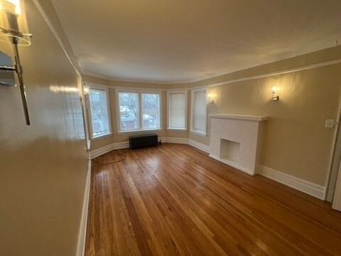 Foto del edificio - 655 E 82nd St