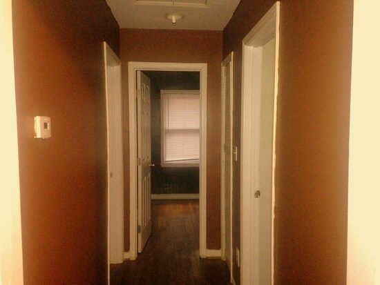 Foto del edificio - Cozy 2 bedroom 1 bath home located on the southeast side of Atlanta