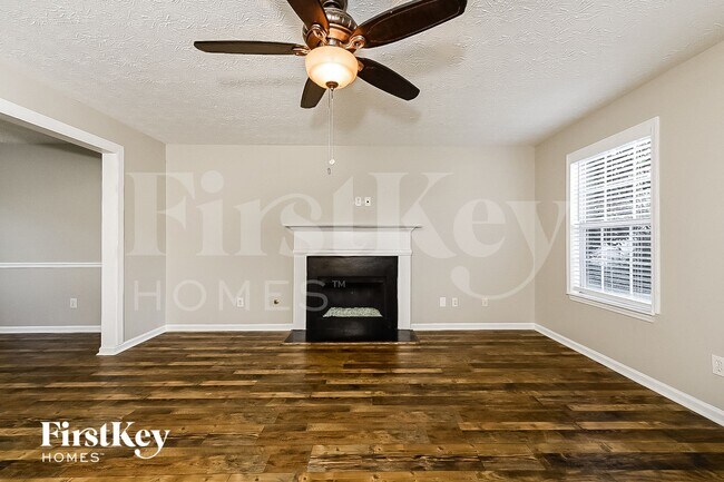 Building Photo - 308 Waltrip Ct