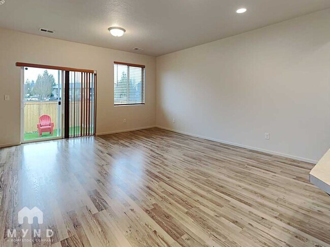 Foto del edificio - 11016 NE 115th Ct