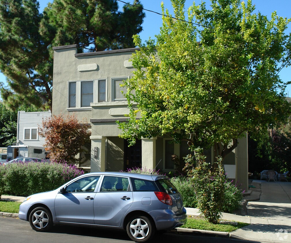 Foto principal - 1012 Estudillo St