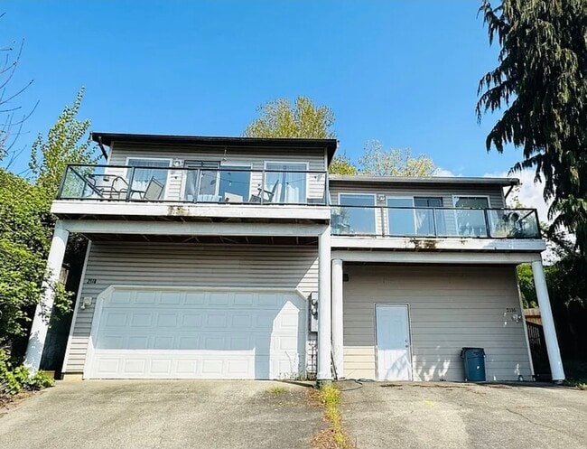 Building Photo - 2118 Xenia St
