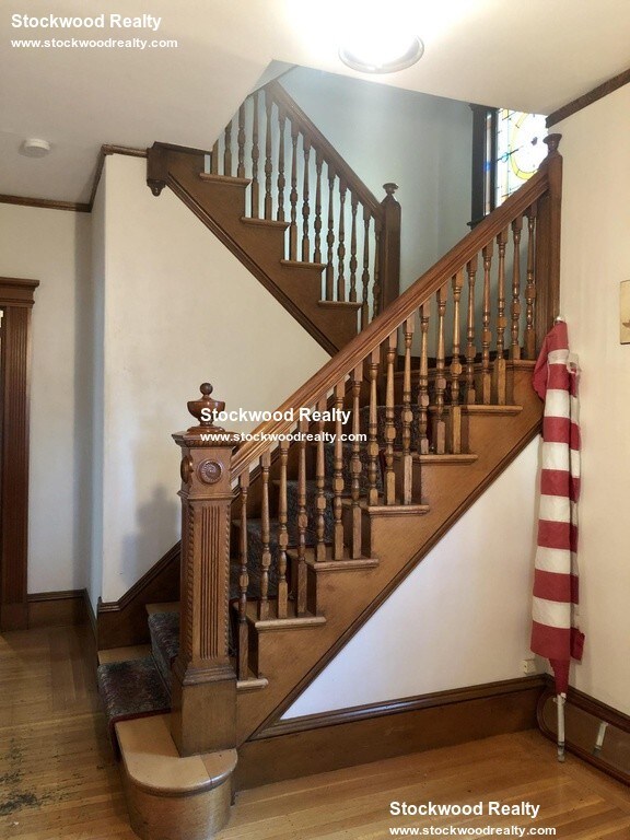 Foto del edificio - Gorgeous 4 bed 3 bath in Savin Hill!
