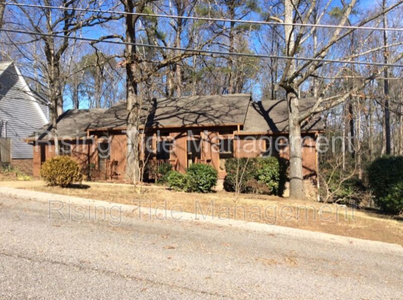 Primary Photo - 3549 Brookfield Rd