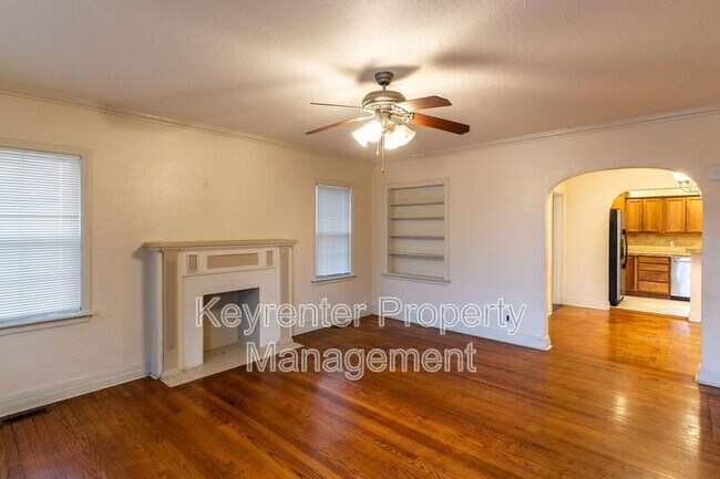 Foto del edificio - 2808 NW 24th St
