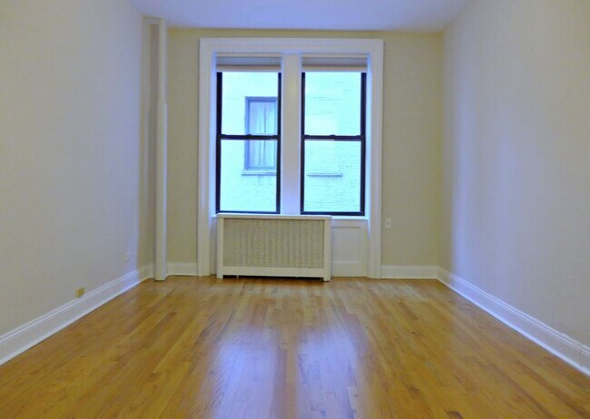 Building Photo - 251 Fort Washington Ave