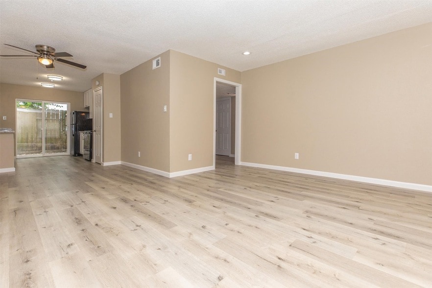 Photo - 9707 Timberside Drive Unit 49--R