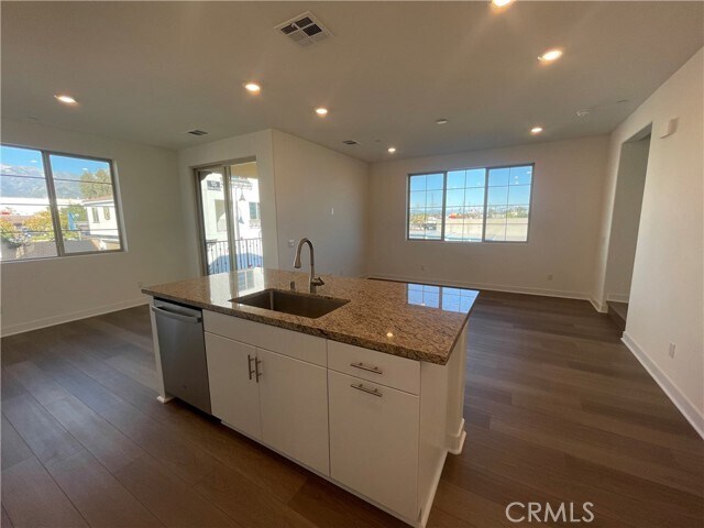 Building Photo - 2148 Willow Wisp