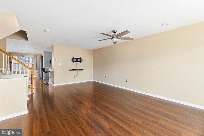 Building Photo - 3343 Cape May Ct