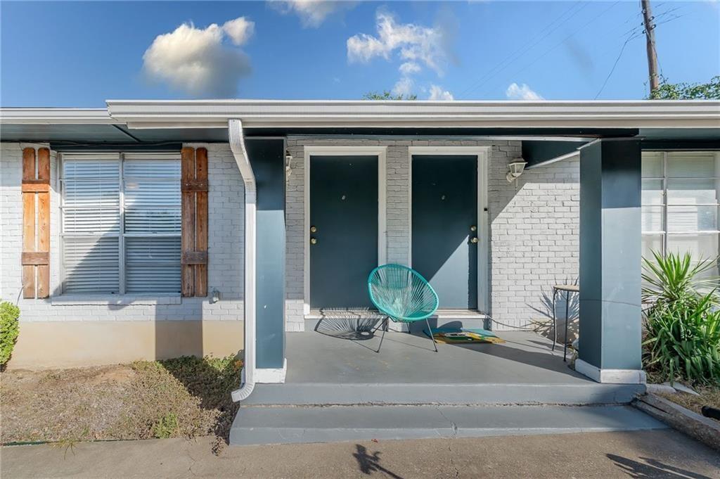 Primary Photo - 2712 St Edwards Cir