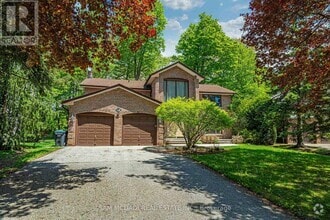 Building Photo - 1836 Friar Tuck Ct