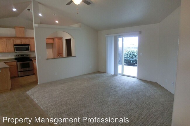 Building Photo - 3 br, 2 bath House - 1378 Sw David Dr.