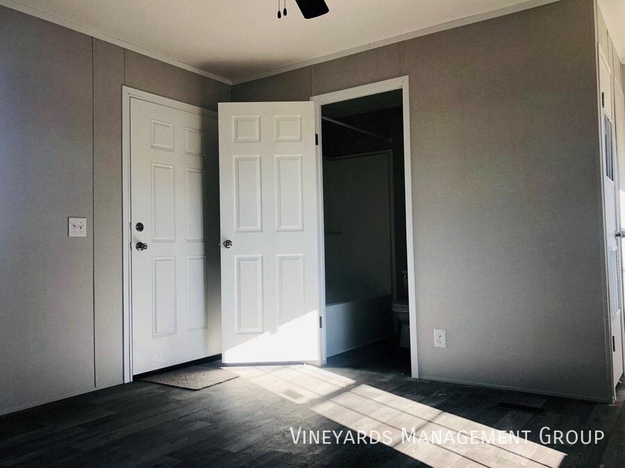 Primary Photo - Home Available to Lease - Apply Today!