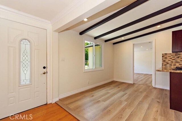 Building Photo - 7423 Balcom Ave