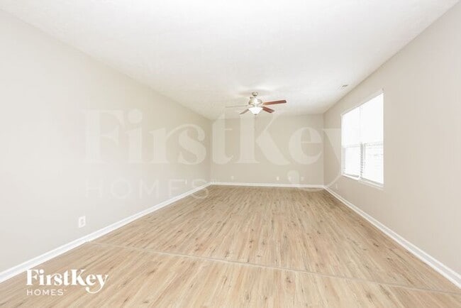 Foto del edificio - 1425 Westview Dr