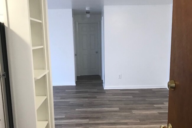 Foto del edificio - 2836 Nichols St