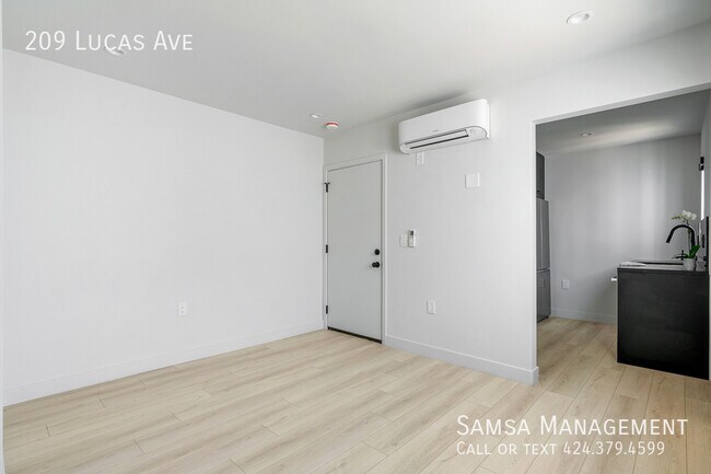 Foto del edificio - 209 Lucas Ave