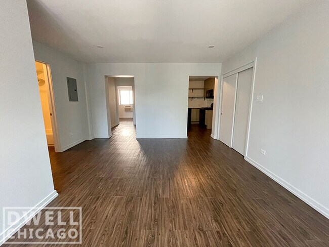 Foto del edificio - 5411 N Winthrop Ave