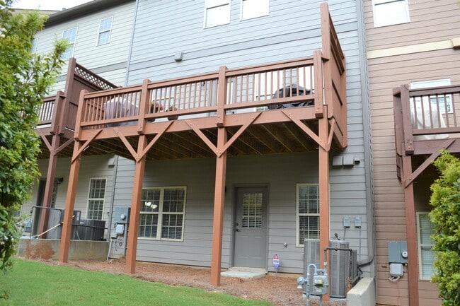 Building Photo - 1035 Willow Field Ln