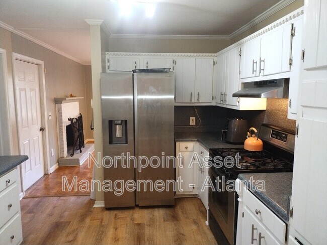Building Photo - 1006 Huntingdon Ct