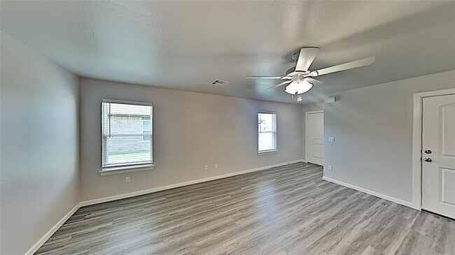 Foto del edificio - 1306 NW 111th St