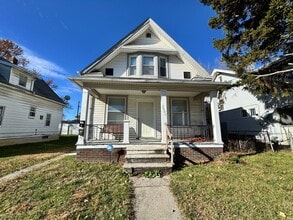 Building Photo - 2807 Chestnut St