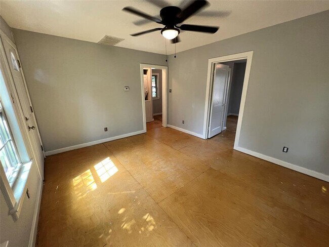 Foto del edificio - 4309 Coyle St