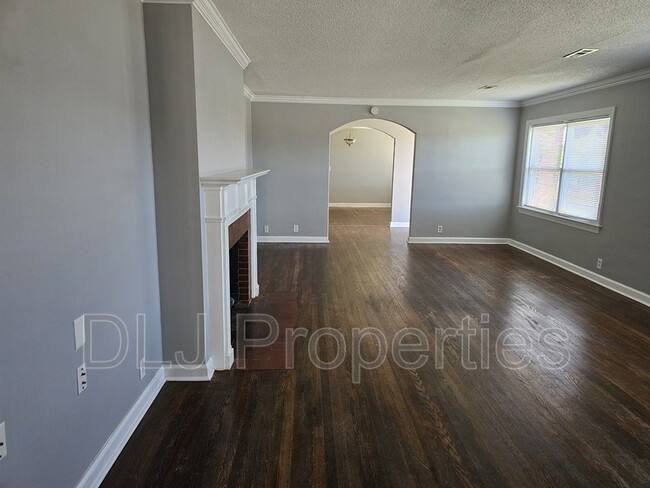 Building Photo - 112 E Dumplin Valley Rd
