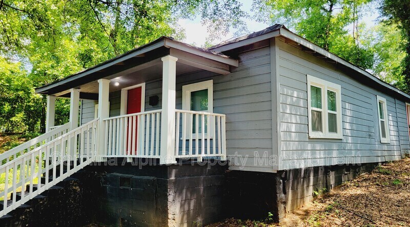 Primary Photo - 905 Wilmouth St