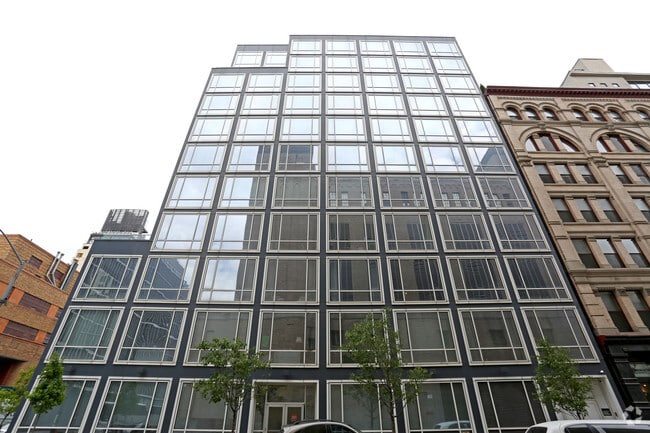 Building Photo - The Urban Glass House