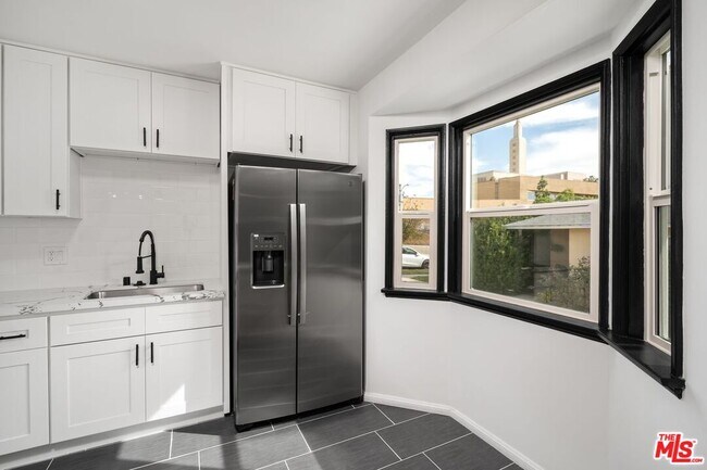 Foto del edificio - 1645 Selby Ave