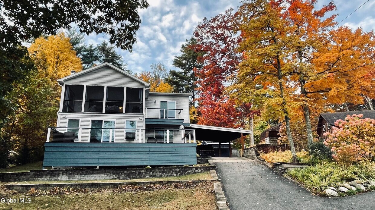 Foto principal - 108 Birdsall Rd