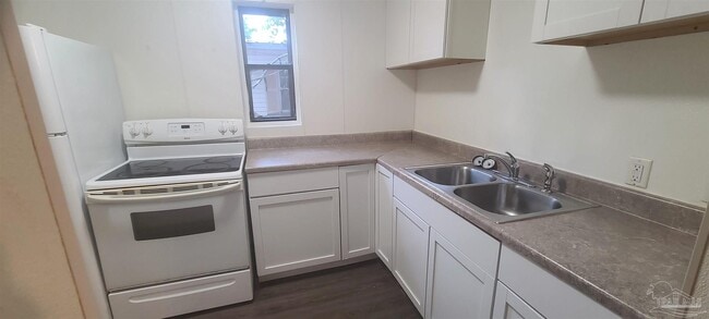 Foto del edificio - 9 Baggett Ct